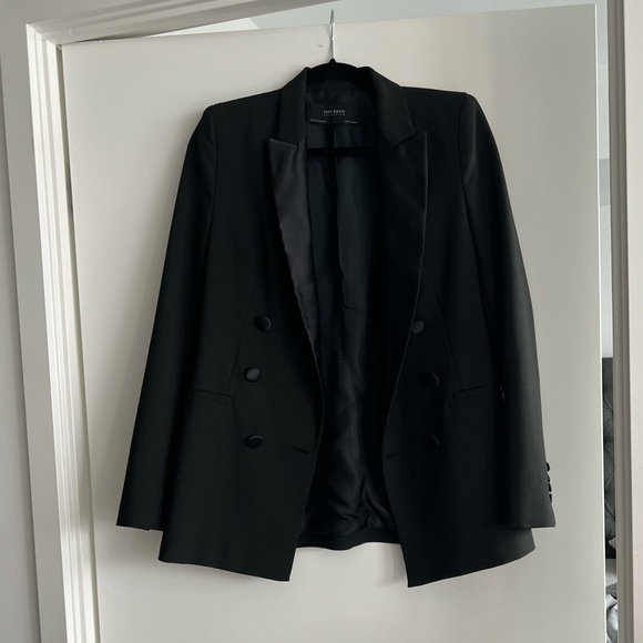 Zara Basic Blazer - Picture 1 of 2